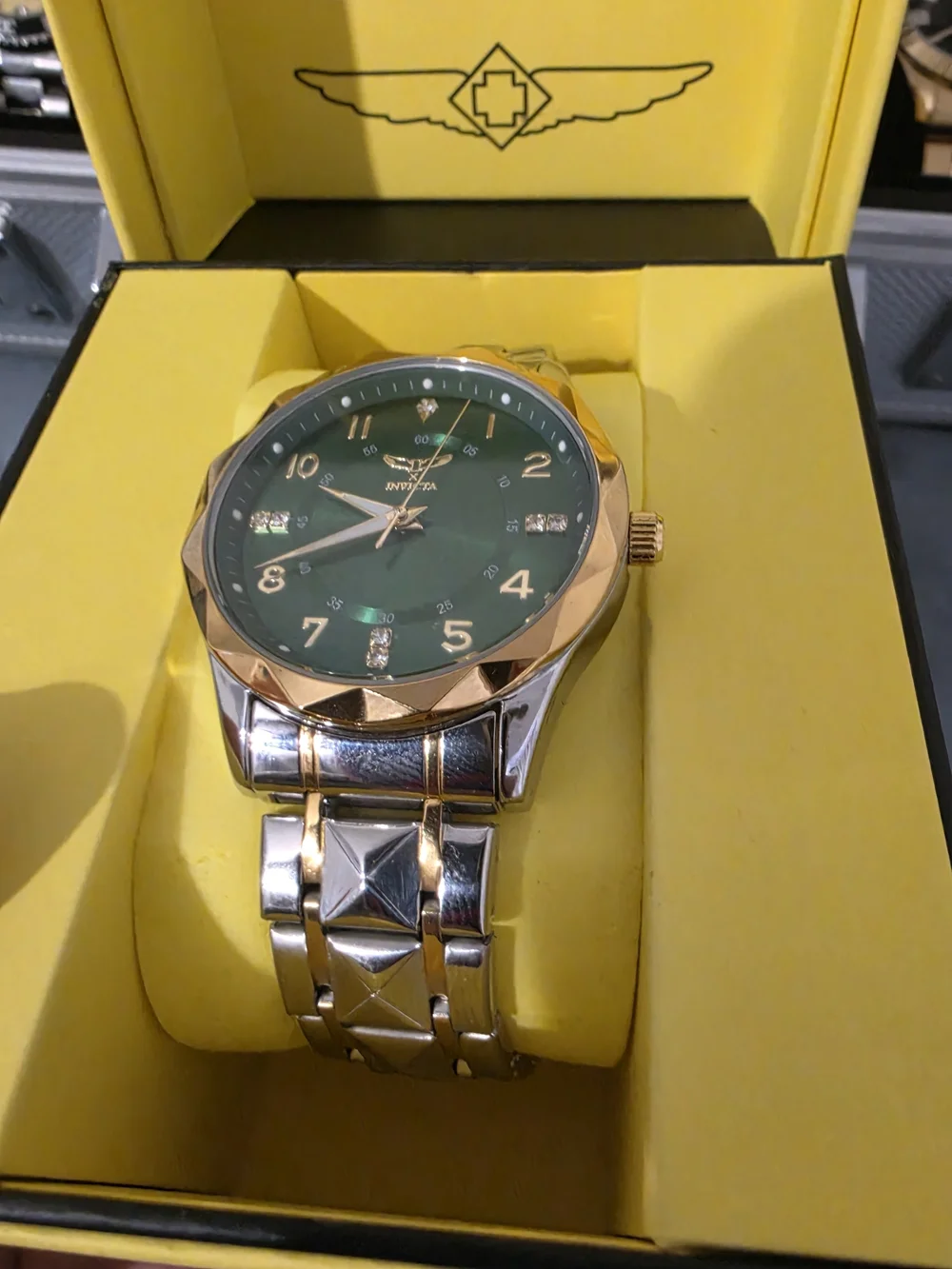 Invicta Men's Green Dial Gold-Tone Bracelet Watch